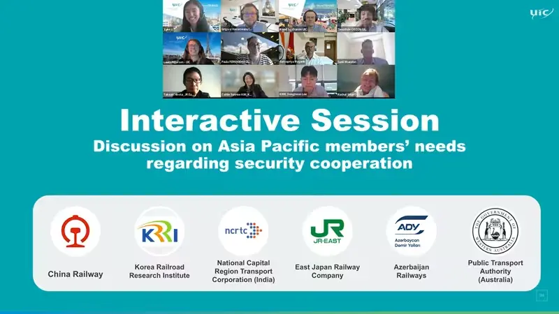 8_members_actively_participating_in_the_interactive_session.png