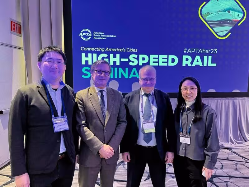 philippe_and_marc_at_apta_high_speed_rail_seminar.jpg